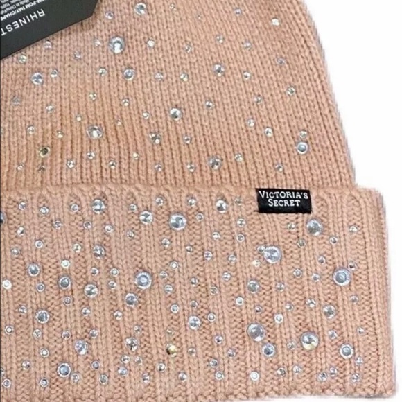 Victorias Secret Luxe Bling Faux Fur Pom-Pom Hat Blush Rhinestone Embell… - Picture 6 of 7